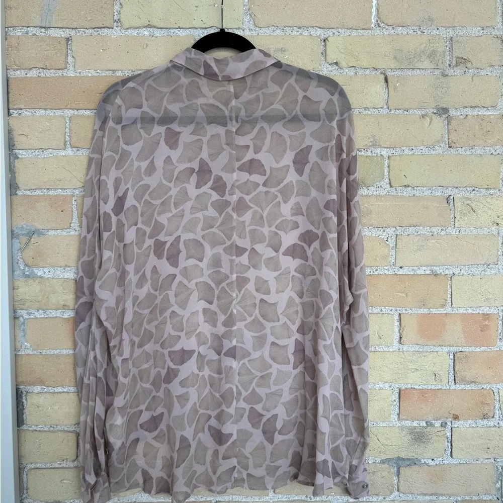 Nile Patterned Blouse - Picture 3 of 3